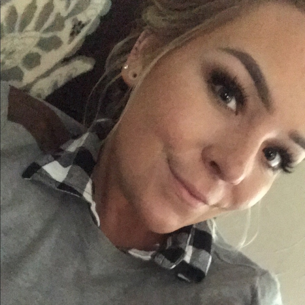 Meet your Posher, Kristen